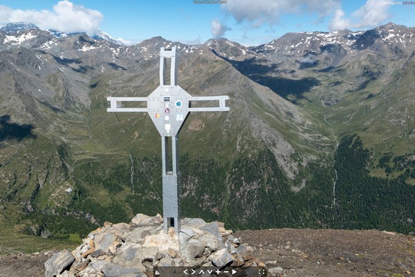 Vordere Rotspitze (3033 m), Martell