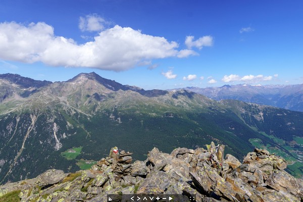 Zehnerspitz (2680m), Martell